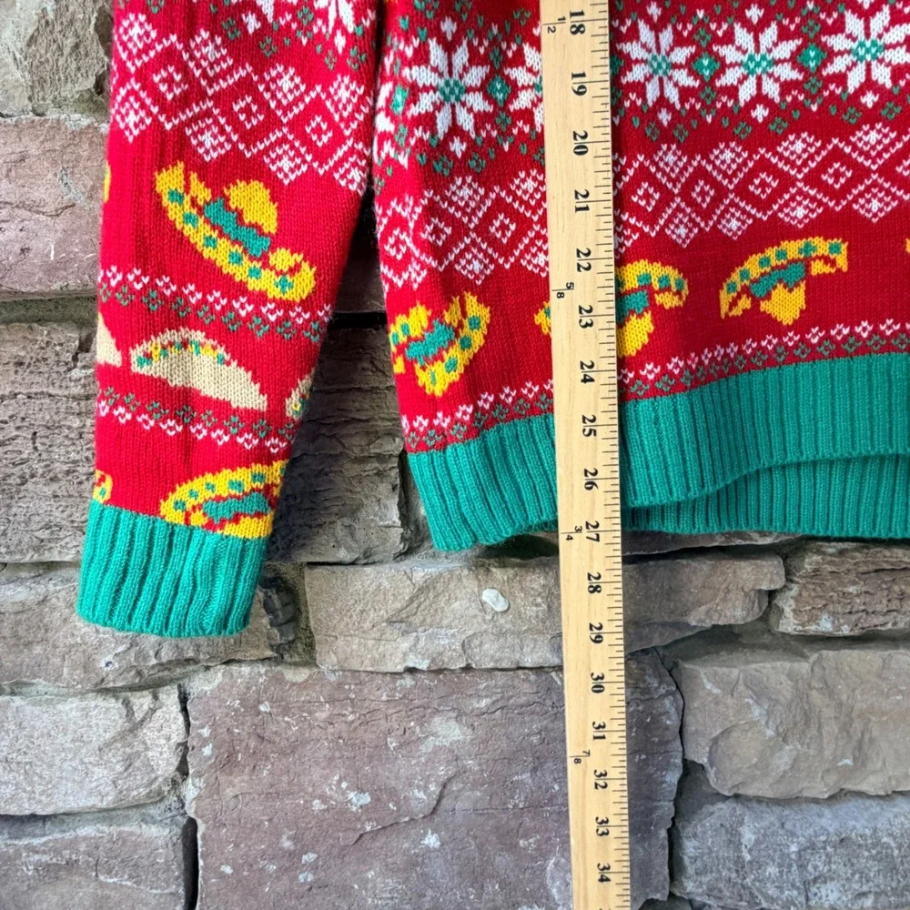 Blizzard Bay Men Small Sweater Taco Sombrero Ugly Christmas Red Green Oversized